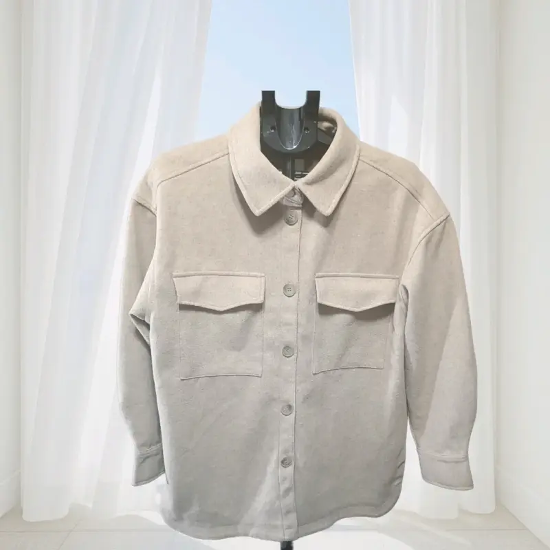 Chaqueta beige para mujer - 2