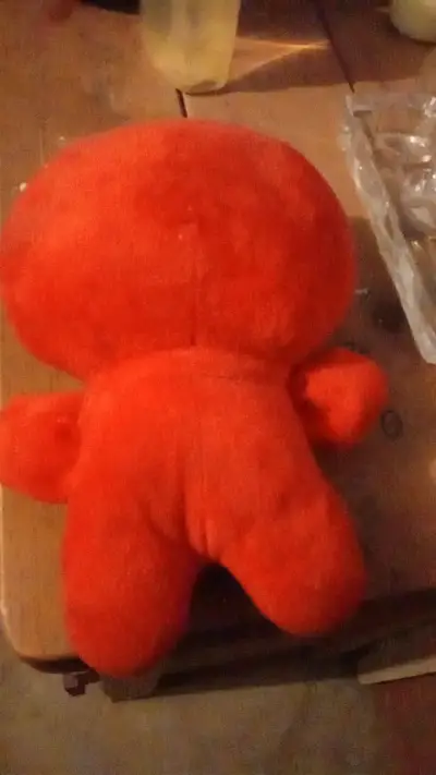 Peluche rojo con capucha estilo juego - miniatura 2