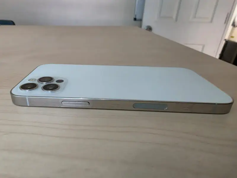 iPhone 12 Pro 128GB Blanco en buen estado - 3
