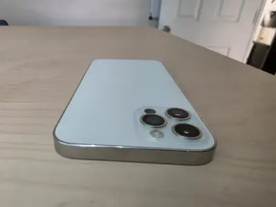 iPhone 12 Pro 128GB Blanco en buen estado - miniatura 4