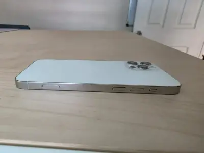 iPhone 12 Pro 128GB Blanco en buen estado - miniatura 6