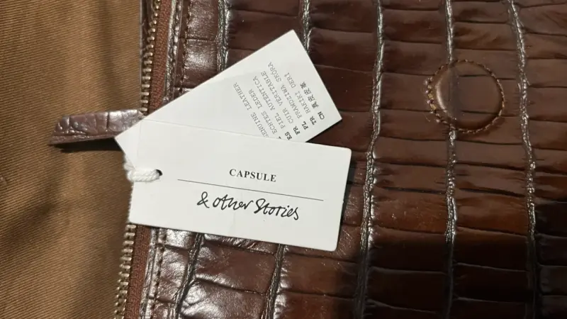 Cartera de cuero marrón estilo cocodrilo NUEVA - 4
