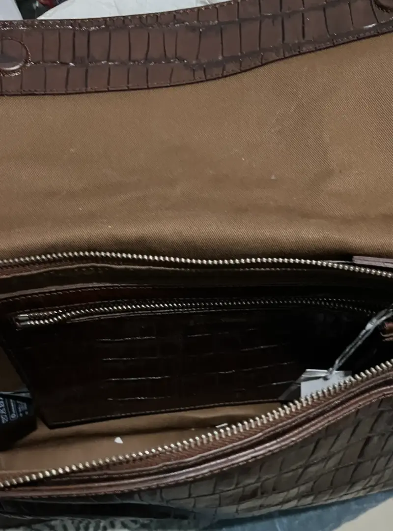 Cartera de cuero marrón estilo cocodrilo NUEVA - 6