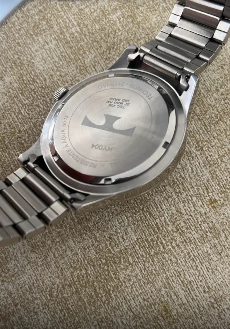 Reloj Technos de acero inoxidable con caja - 3