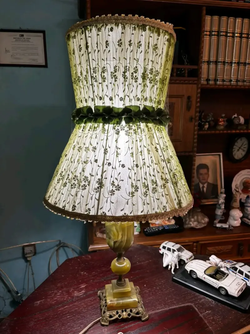 Lámparas de mesa vintage con base de ónix - 2