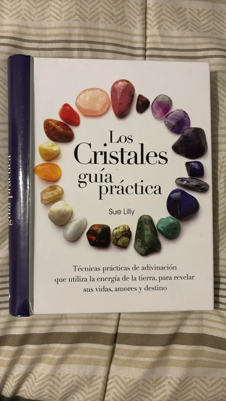Libro 'Los Cristales: Guía Práctica' de Sue Lilly - 1