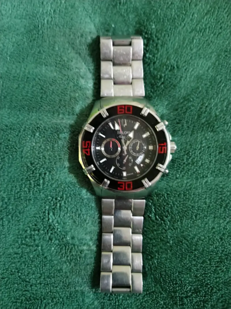 Reloj Bulova de acero inoxidable con cronógrafo - 2