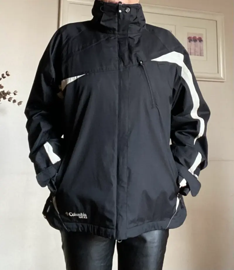 Chaqueta impermeable Columbia negra para mujer - 1