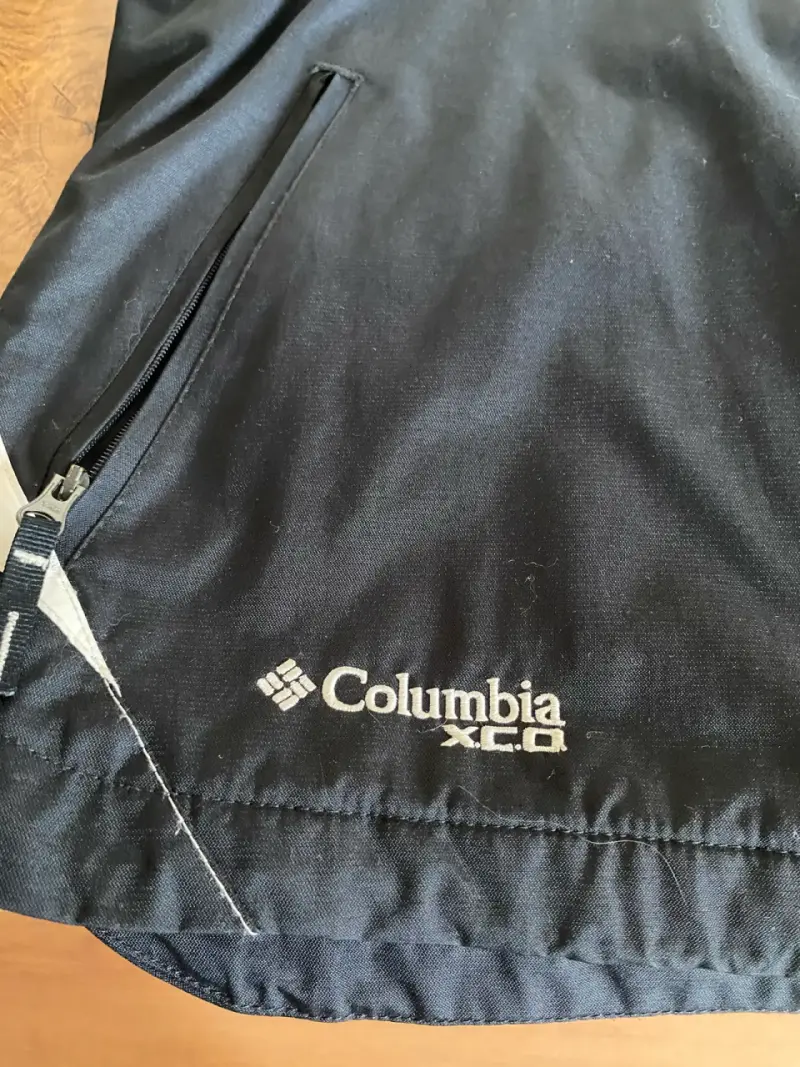 Chaqueta impermeable Columbia negra para mujer - 3