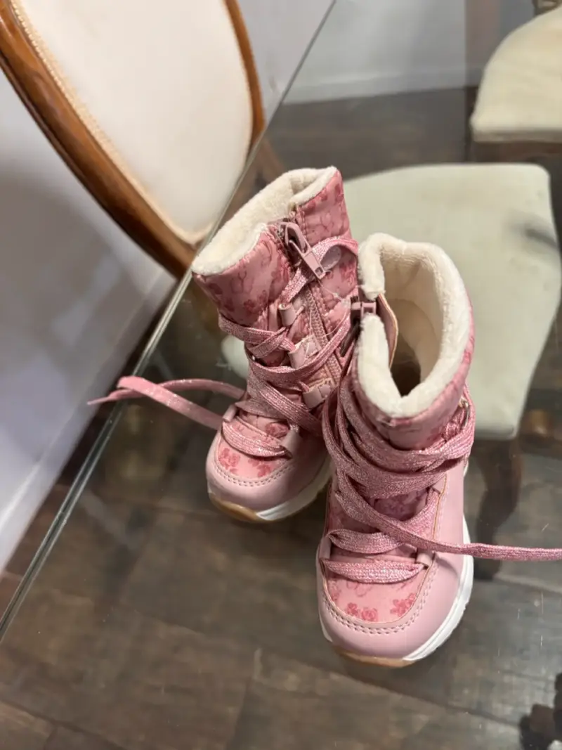 Botas para niña rosadas con forro interior - 3