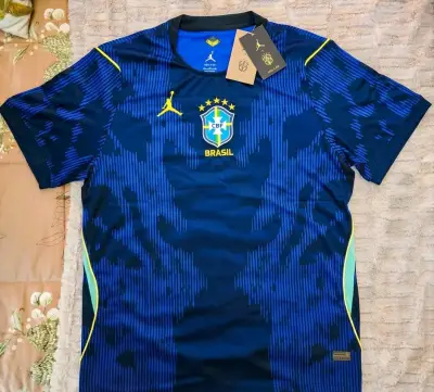 Camiseta de fútbol Brasil azul Jordan - miniatura 1
