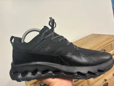 Zapatillas deportivas impermeables negras On - miniatura 3