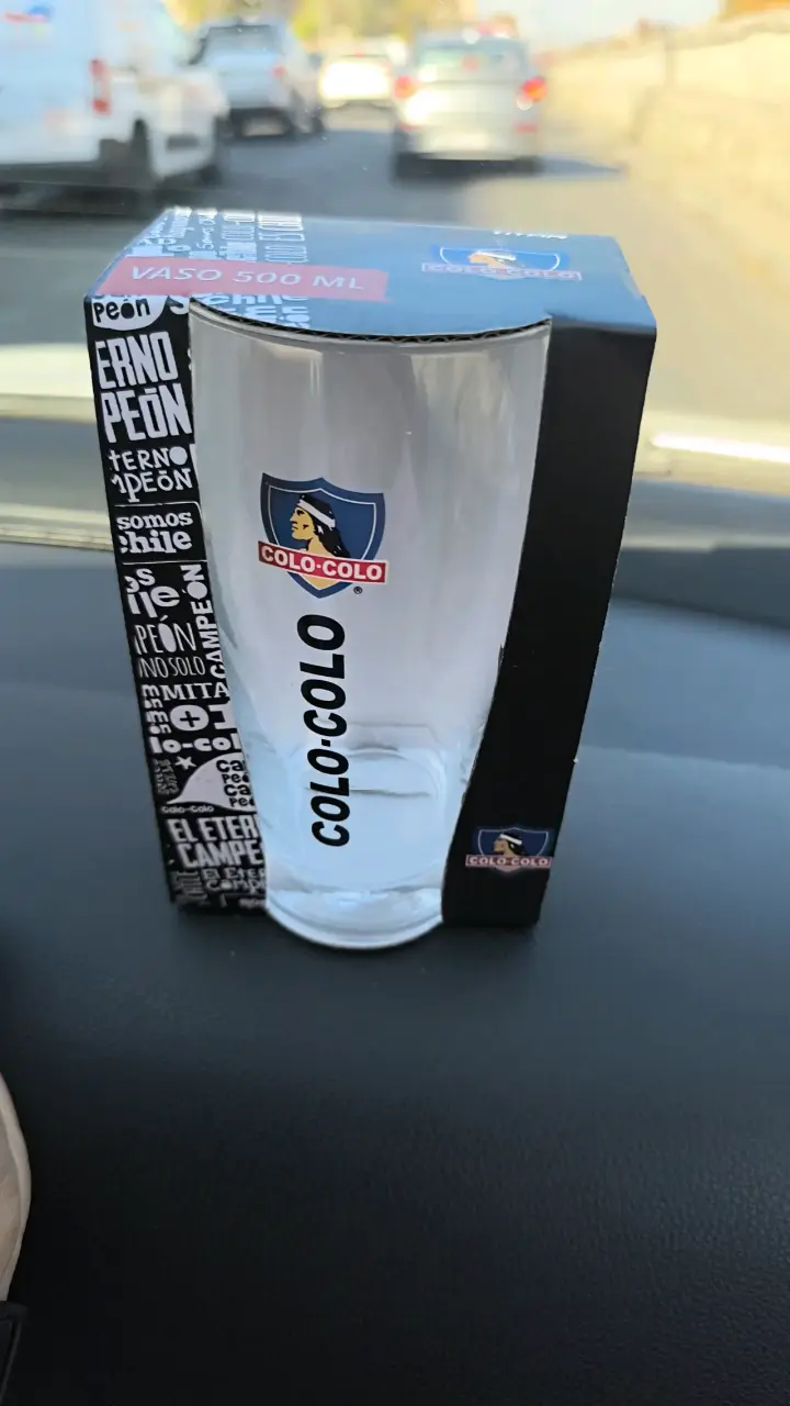 Vaso y cenicero Colo-Colo con diseño exclusivo - 2