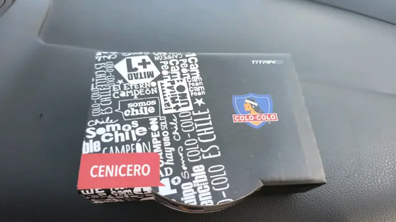 Vaso y cenicero Colo-Colo con diseño exclusivo - 4