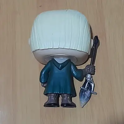 Funko Pop! de Draco Malfoy en su versión de Quidd - miniatura 1
