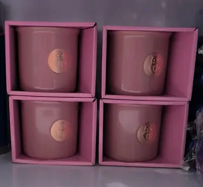 Tazón rosa con logo de la U - miniatura 1