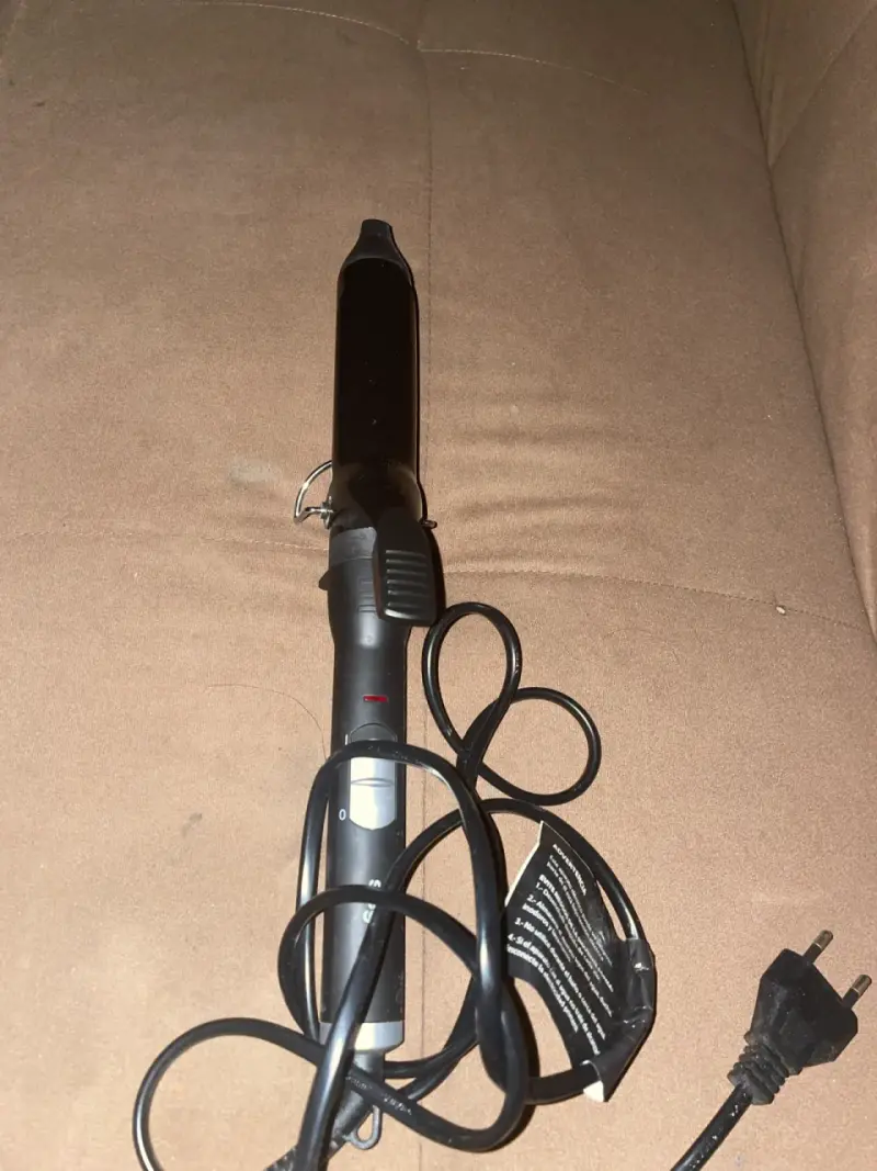Rizador de Pelo Eléctrico Negro - 1