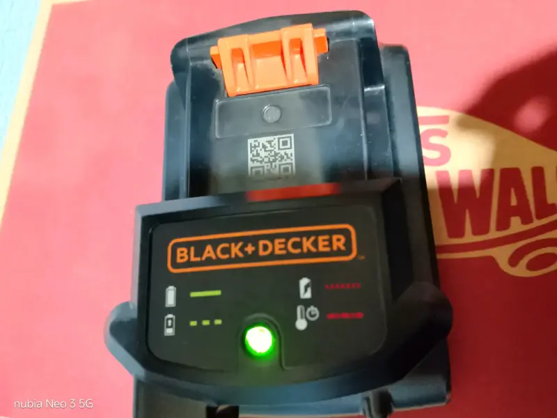 Batería y Cargador Black+Decker 20V Lithium - 3