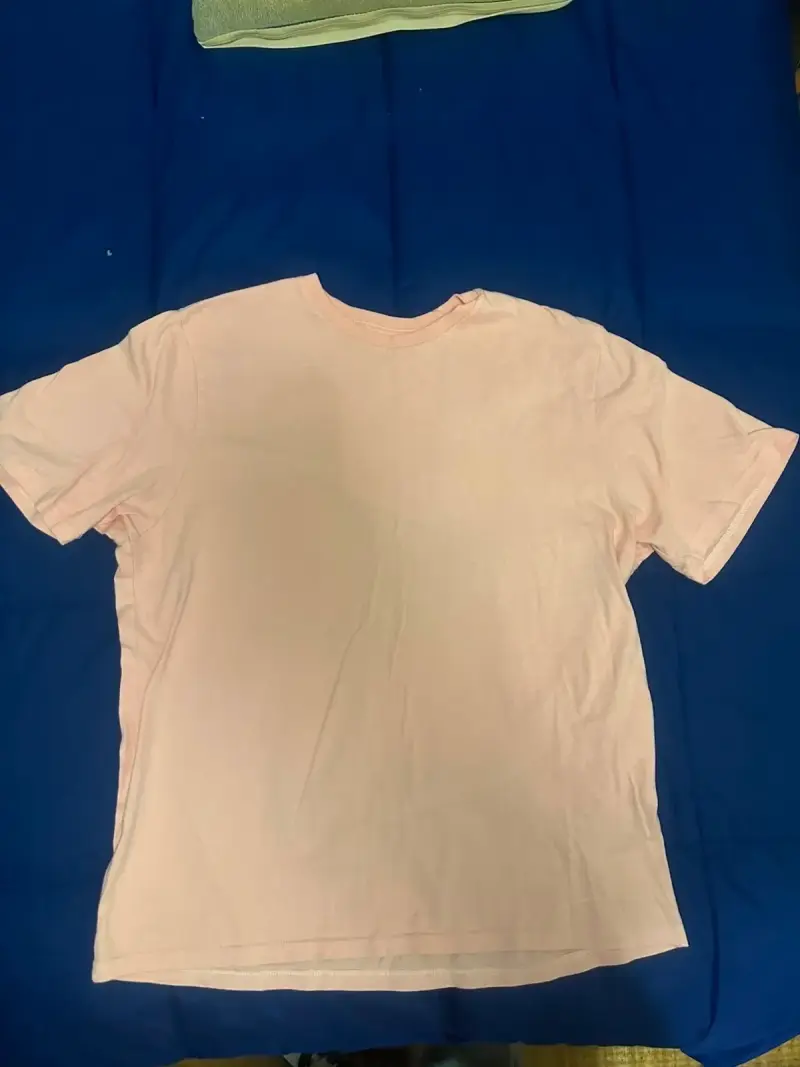 Polera rosa de algodón para hombre