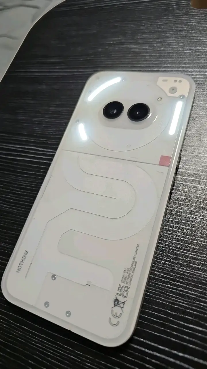 Celular nothing phone 2a - 3