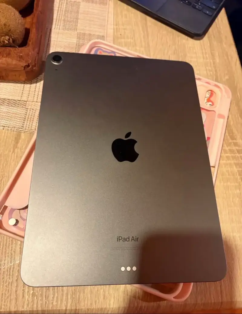 iPad Air 5ta generación - 1
