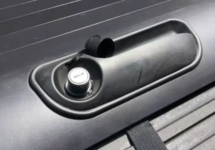 Chapas de tapas retráctil para camioneta - 1