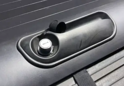 Chapas de tapas retráctil para camioneta - miniatura 1
