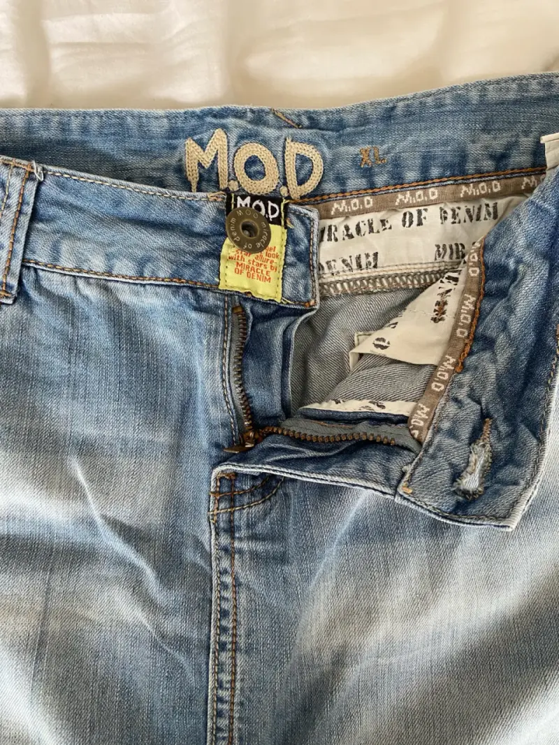 Falda de mezclilla azul claro MOD para mujer - 2