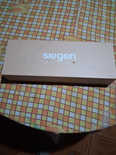 Plancha de Pelo Siegen Specialist con Diseño Brillante - miniatura 1