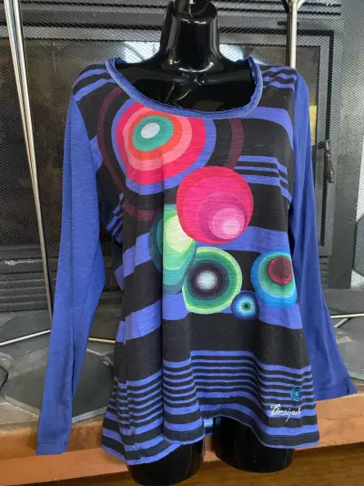 Lote de blusas estampadas coloridas para mujer - miniatura 3