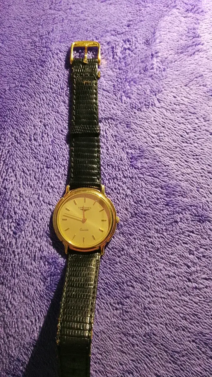 Reloj clásico de acero inoxidable con correa negra - 2