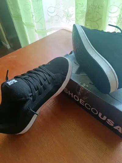Zapatillas negras DC Shoes para hombre - miniatura 6