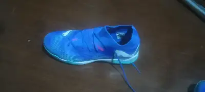 Zapatillas de fútbol Puma azules para hombre - miniatura 3