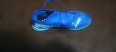Zapatillas de fútbol Puma azules para hombre - miniatura 5