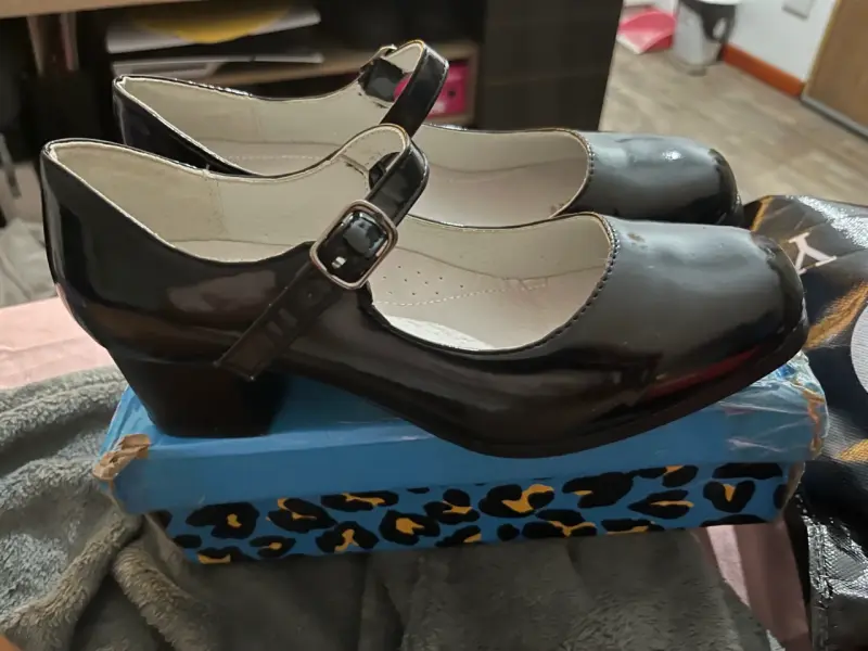 Zapatos de charol negros hebilla talla 41 Cueca - 1