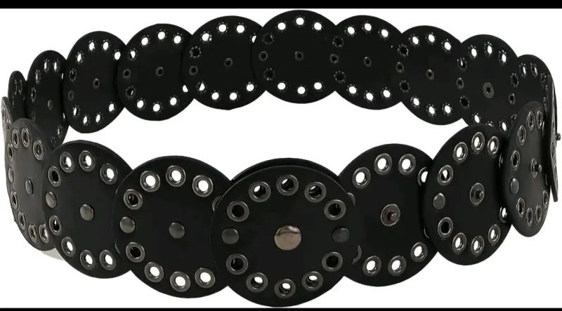 Cinturón de diseño circular negro con ojales - 2