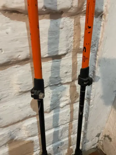Bastones de Trekking Ajustables Naranjas - miniatura 3