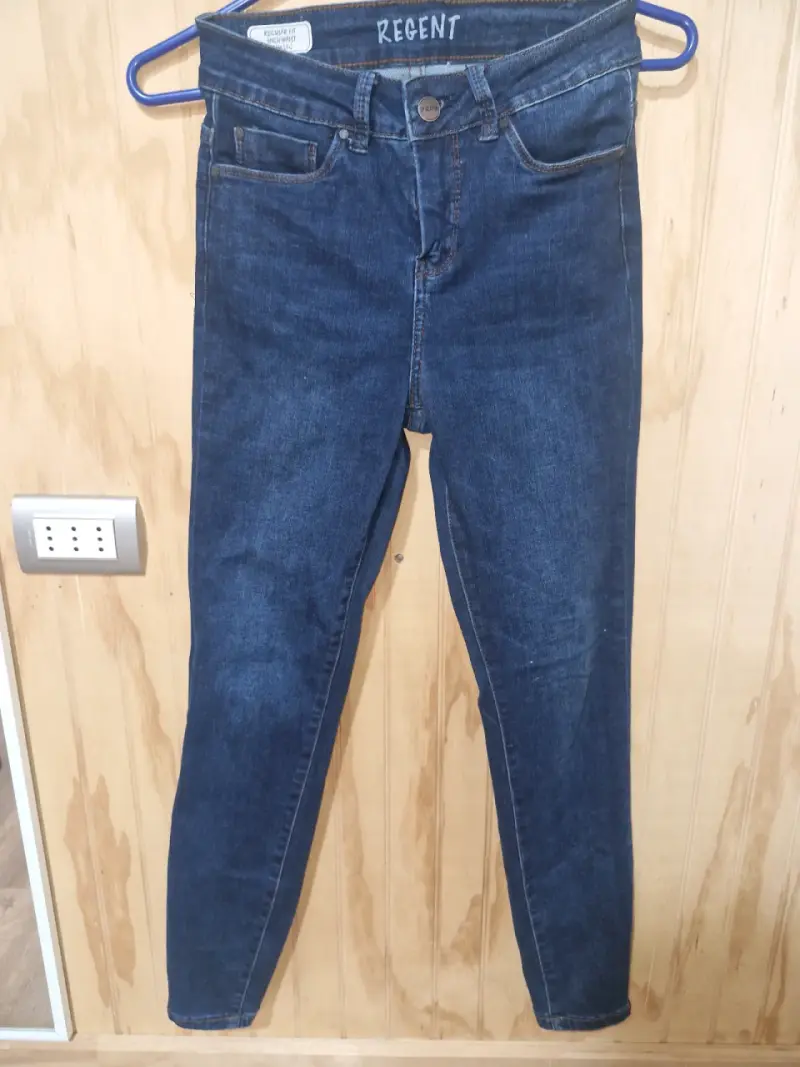 Jeans azul oscuro Regent Peppe jean para mujer