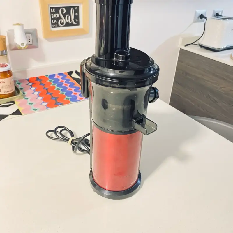 Extractor de Jugo Eléctrico Rojo - 2