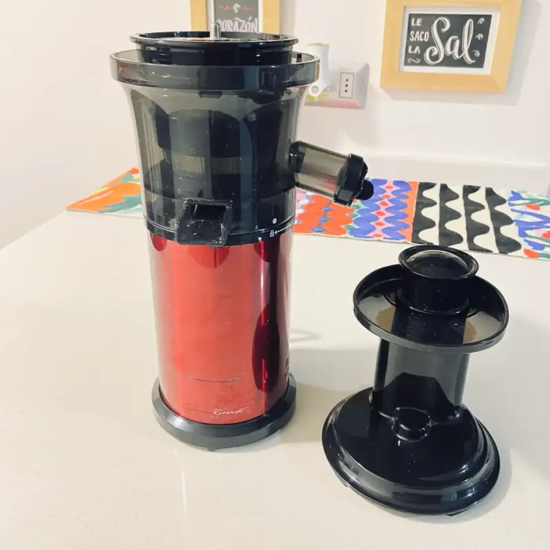 Extractor de Jugo Eléctrico Rojo - 4