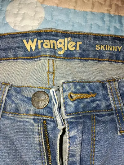 Jeans Wrangler Skinny Fit Azul - miniatura 3