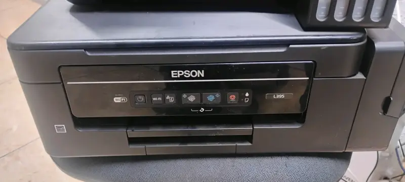 Impresora multifuncional Epson L395 con Wi-Fi