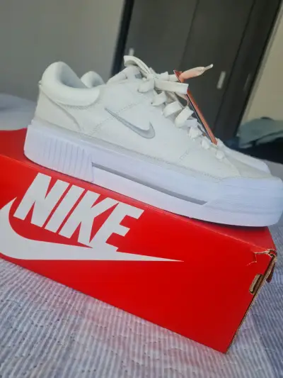 Zapatillas Nike Court Legacy Lift Mujer Blancas - miniatura 2