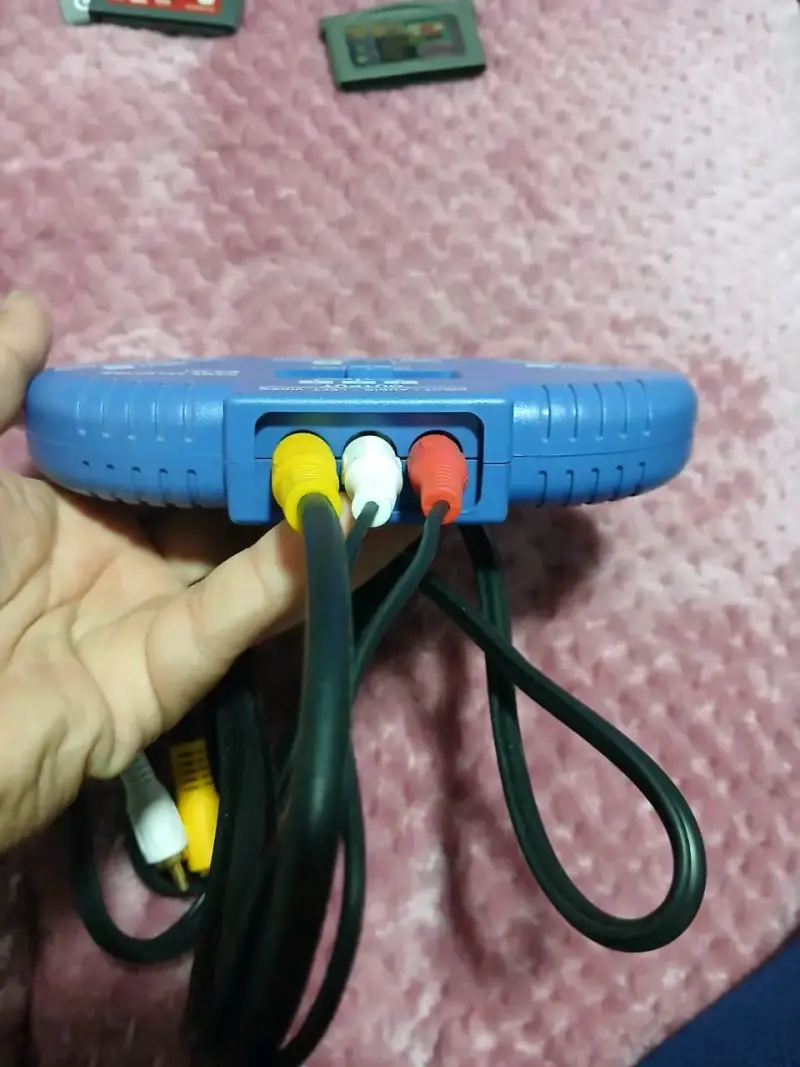 Selector de Video RCA Azul para Consolas - 3