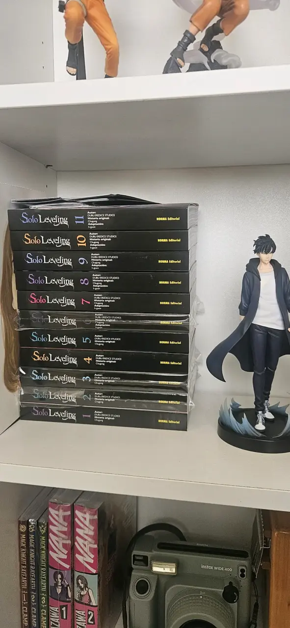 Colección de mangas Solo Leveling tomos 1-11