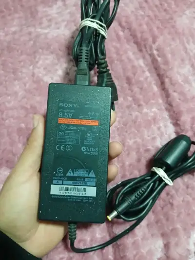 Adaptador de corriente Sony para PlayStation 2 - miniatura 2