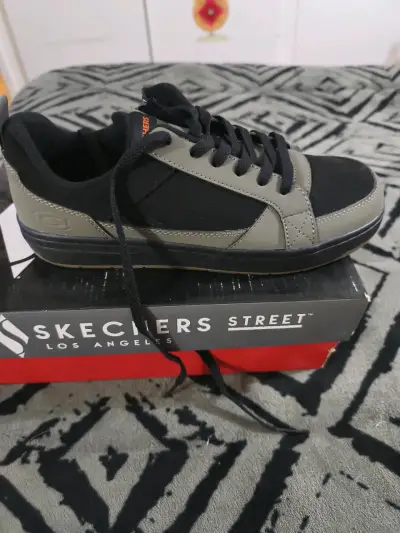 Zapatillas Skechers Street negras y grises - miniatura 1