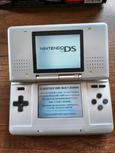 Consola Nintendo DS Fat plateada en buen estad - miniatura 1