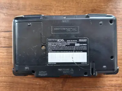 Consola Nintendo DS Fat plateada en buen estad - miniatura 2