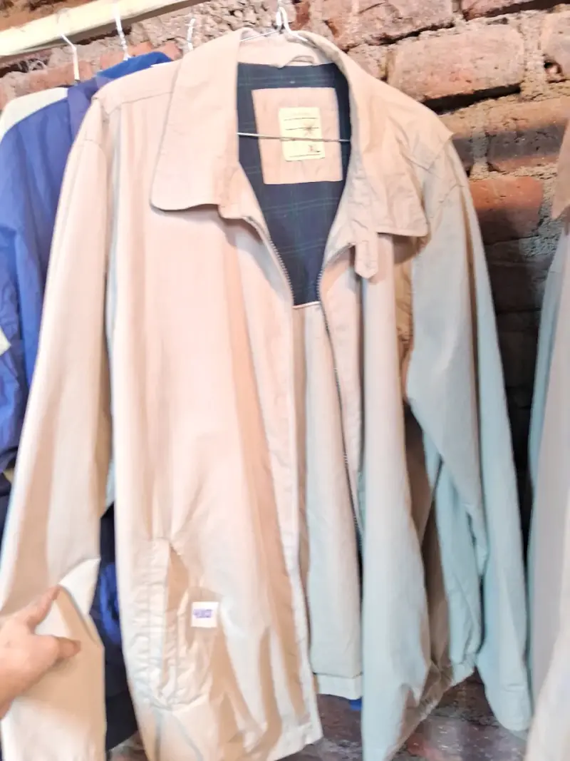 Chaqueta beige Rainforest talla XL - 1